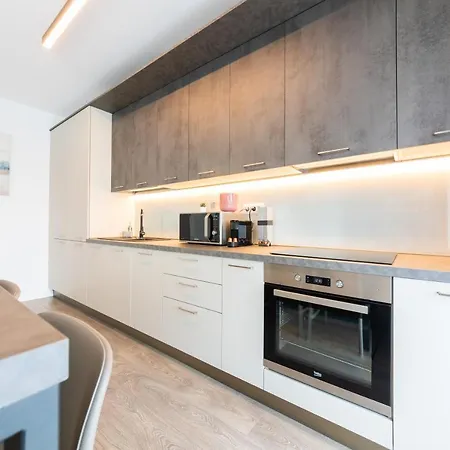 Cityscape Wonder Apartment *